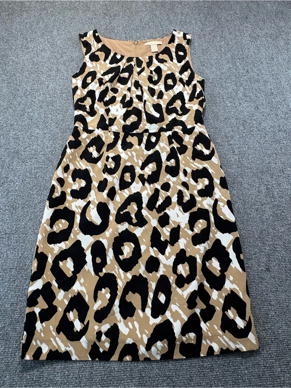 BANANA REPUBLIC Womens Size 2 Regular Sleeveless Leopard Print Dress